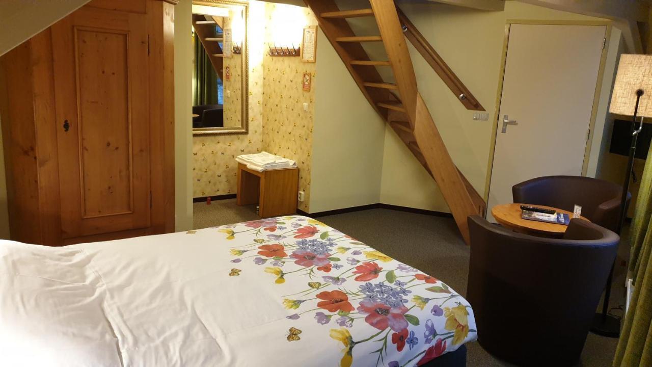 De Emauspoort 3*