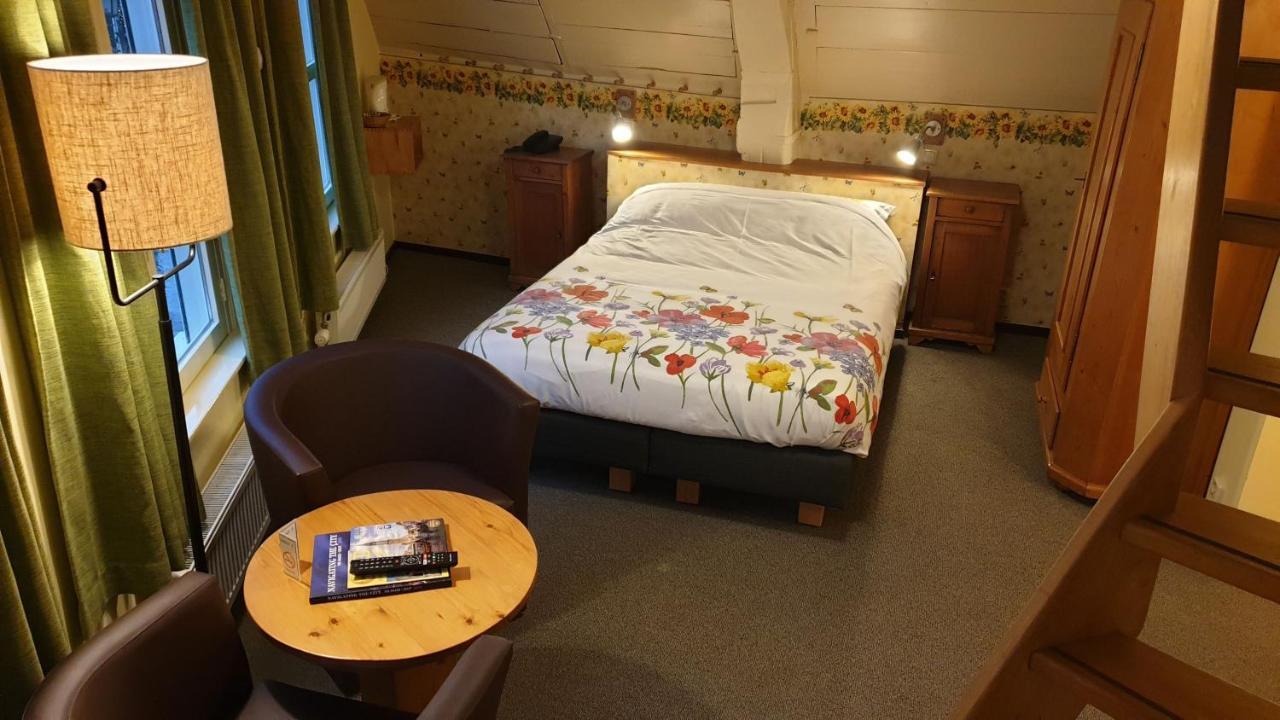 Hotel De Emauspoort