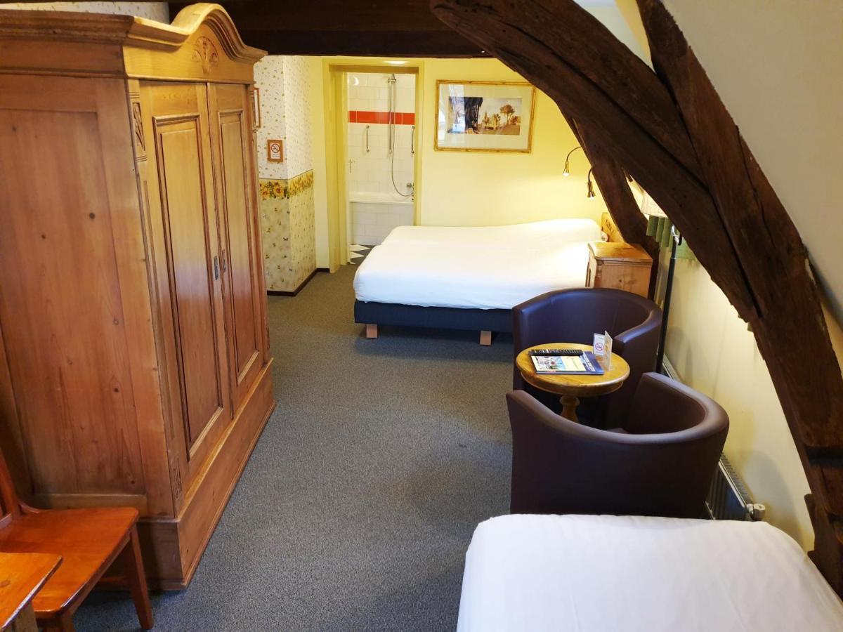 Hotel De Emauspoort 3*